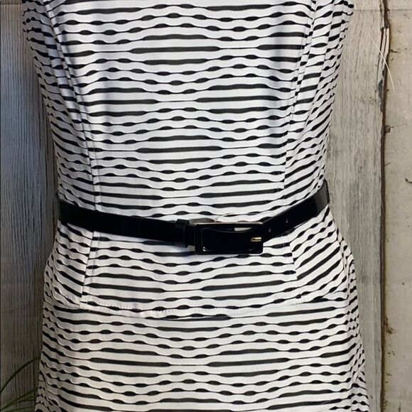 Anne Klein Black and White Ripple Cap Sleeve Midi Dress Size 6  325 - Picture 3 of 14